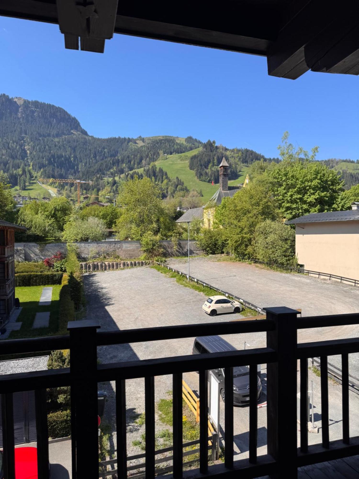 City-Apart Kitzbuehel Stadt Eksteriør billede